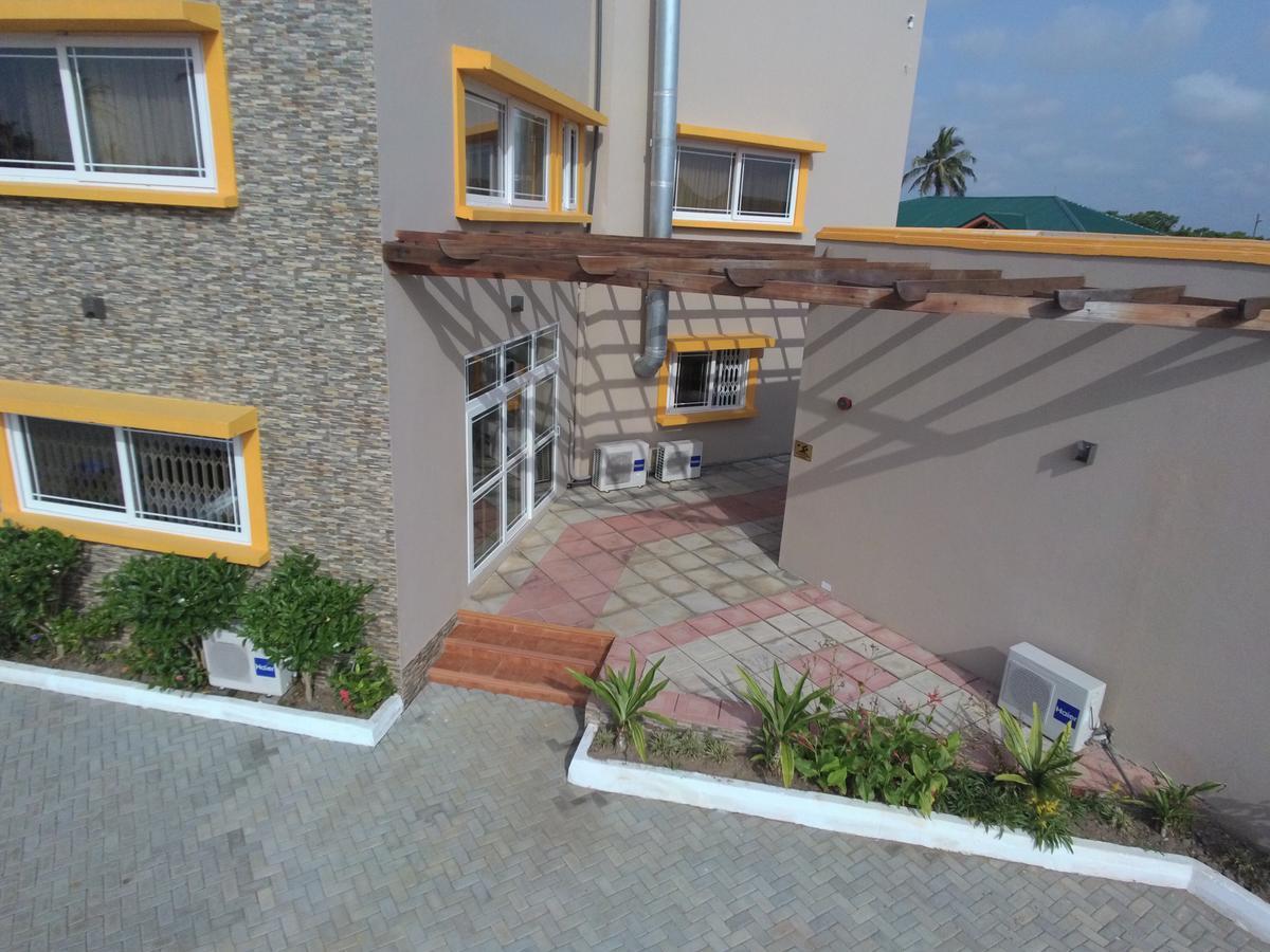 La Tua Villas Prampram Екстериор снимка